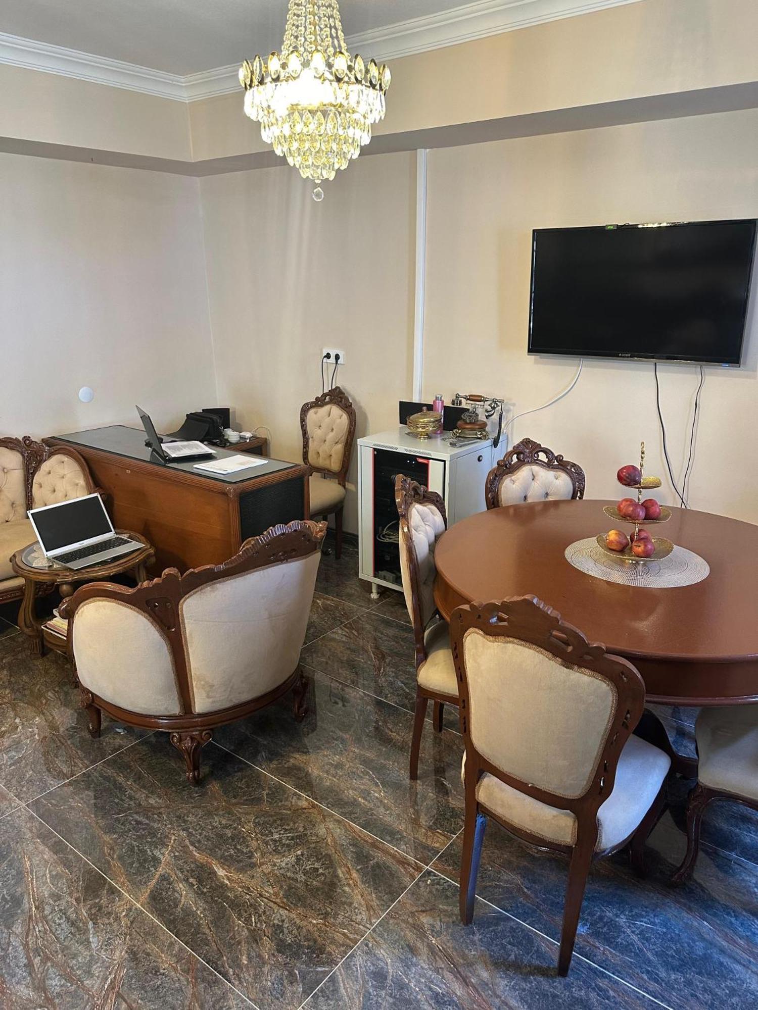 Loost Town Inn Hotel Antalya Extérieur photo