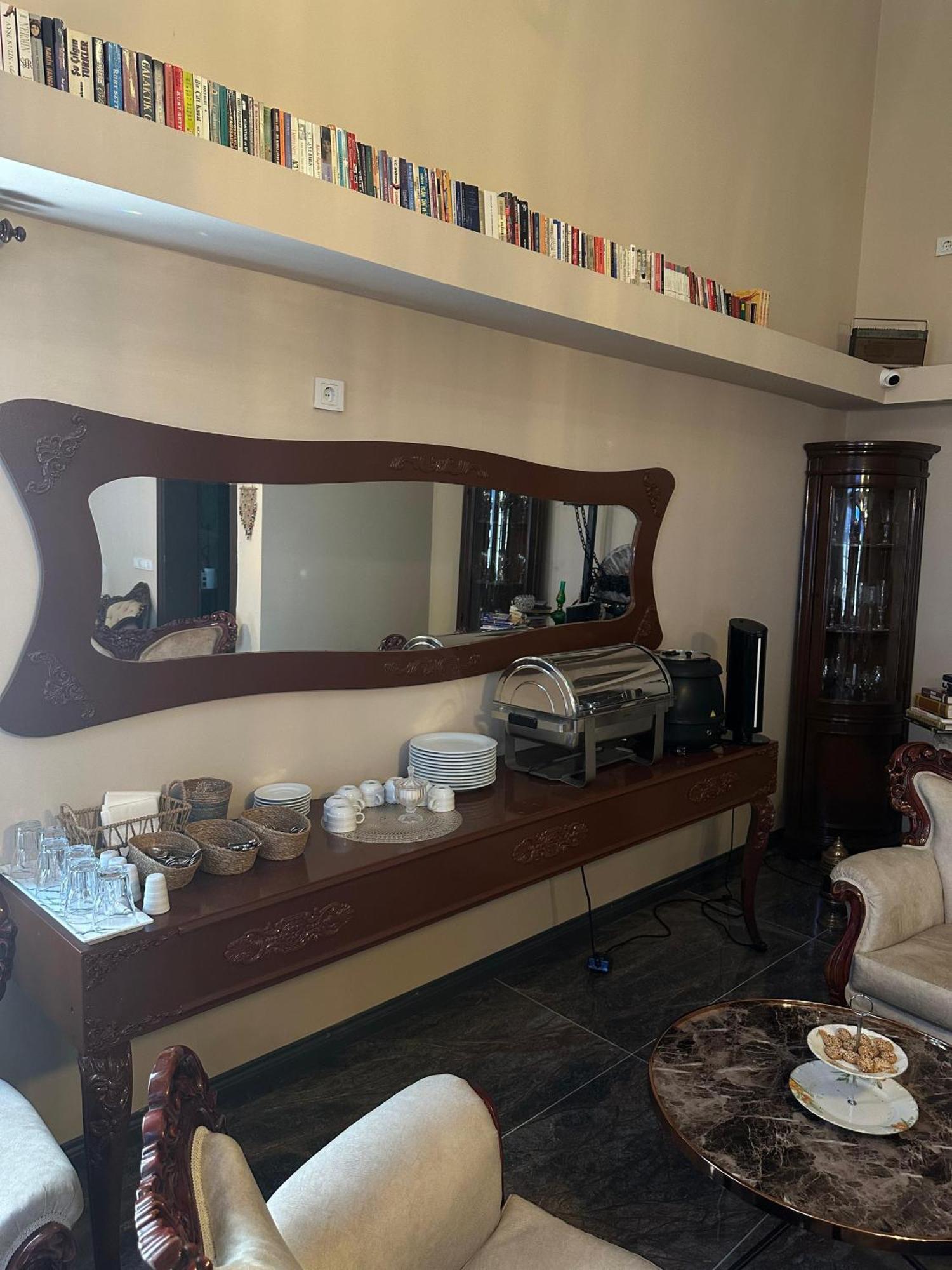 Loost Town Inn Hotel Antalya Extérieur photo